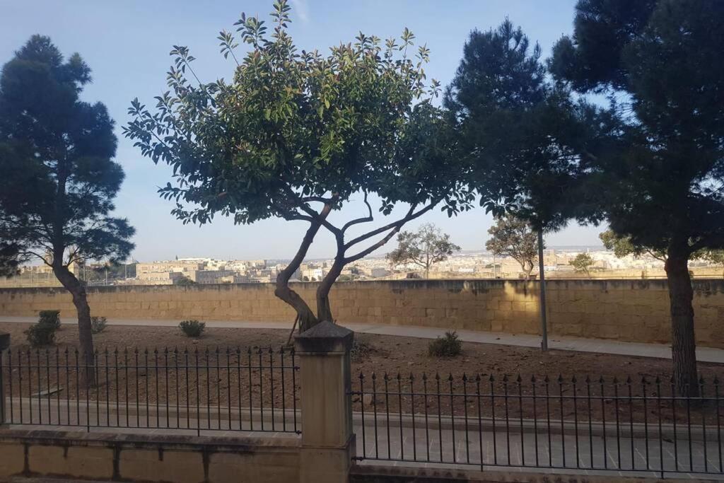 Valletta Malta Il Furjana Bagian luar foto